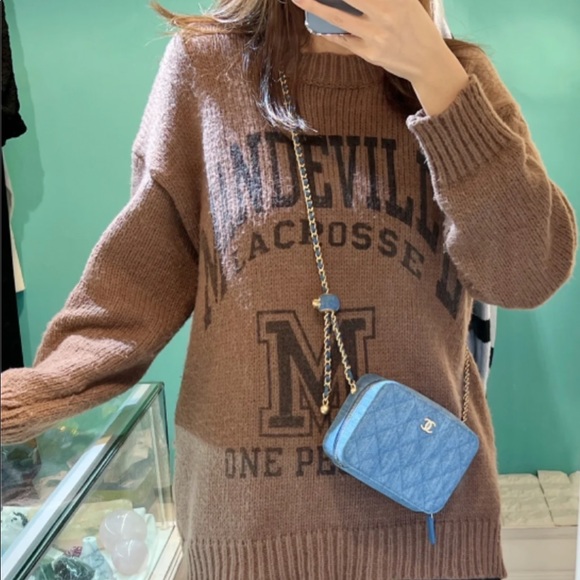 ✨SOLD✨New Auth Chanel 22C Denim Pearl Crush Camera Bag - Picture 13 of 13